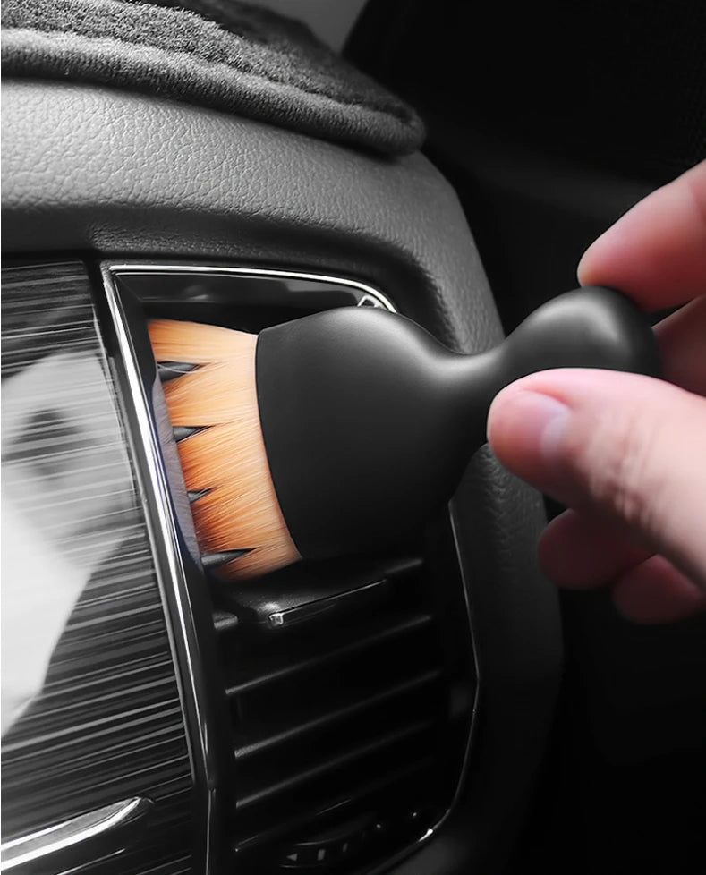 Mini Escova de Limpeza para Interior Automotivo - AutoBrush